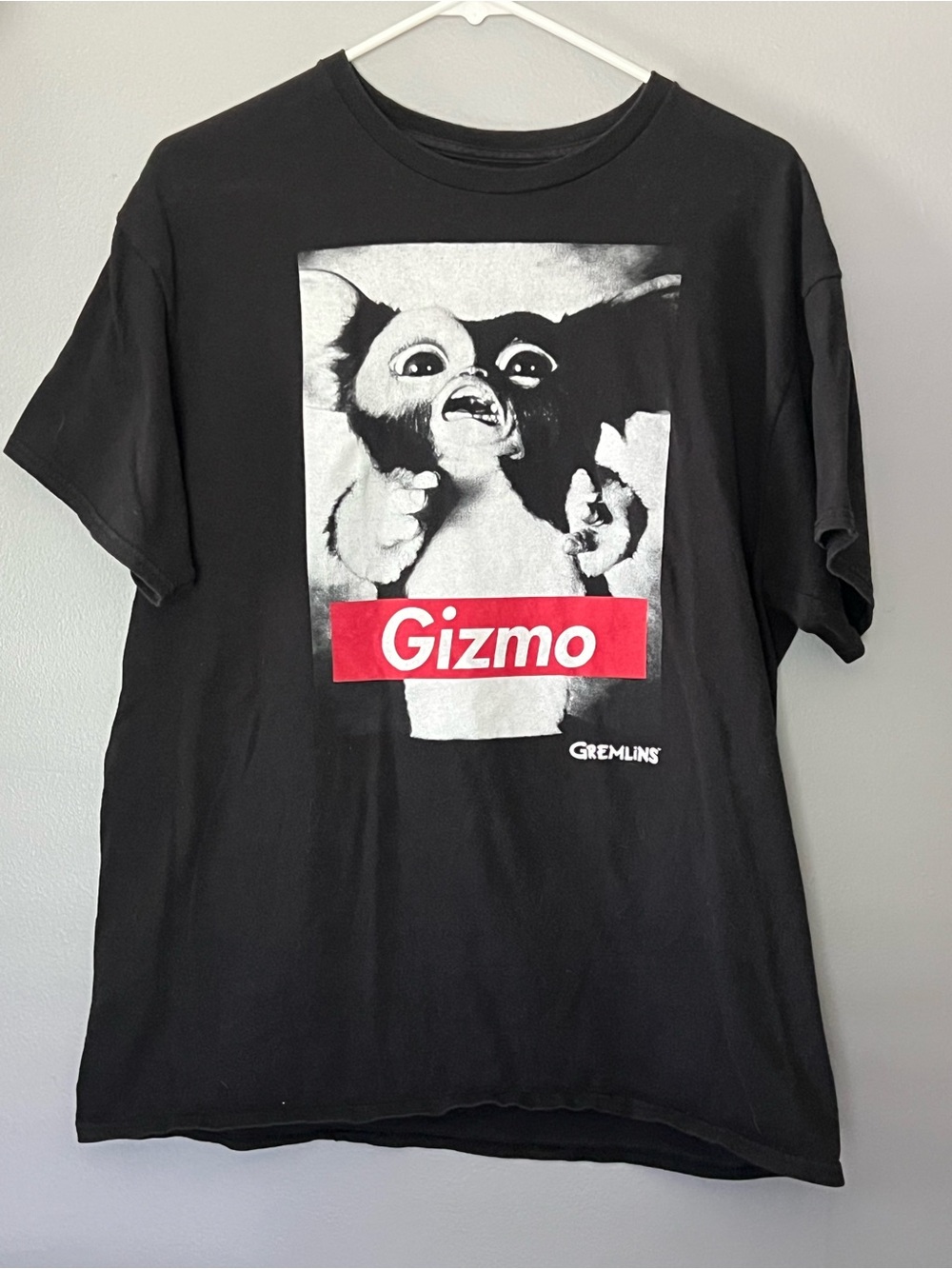 VTG Style Gizmo Gremlins Graphic Tee - Black with Red & White Print size large